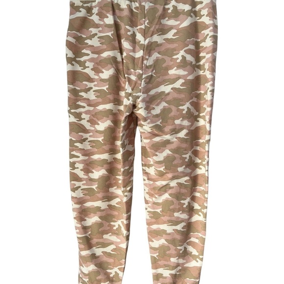 Banana Republic Pink Camo Joggers L - Picture 3 of 5